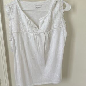 Talbots white tee
 size Large 
100% cotton
